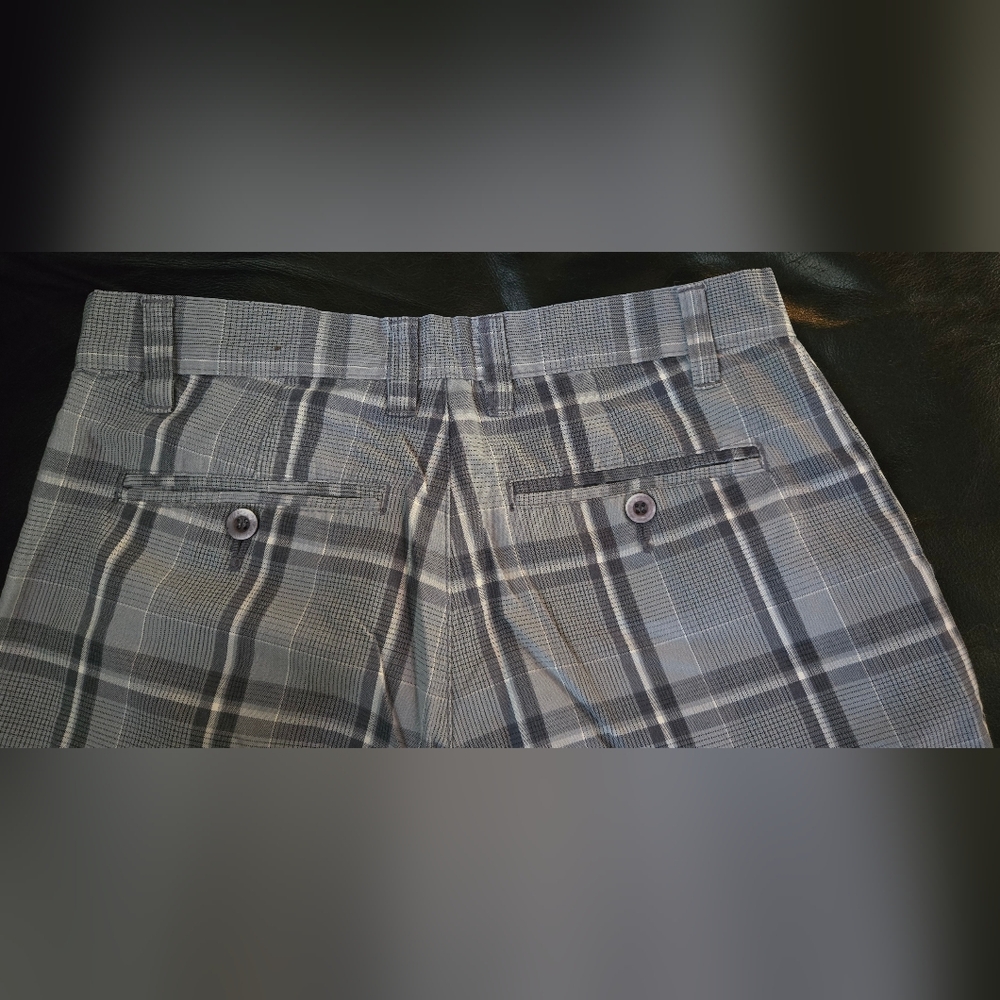 Burnside Gray/Blue Flat Front Long Shorts Lightweight Skate Cool 26" M - Picture 9 of 10
